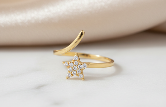 Bague Dream : L'Or comme Toile des Aspirations Secrètes et des Ambitions Douces