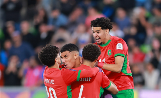 Les Lions de l'Atlas au Chili : Célébrez la Fierté Marocaine avec AZOR Jewelry