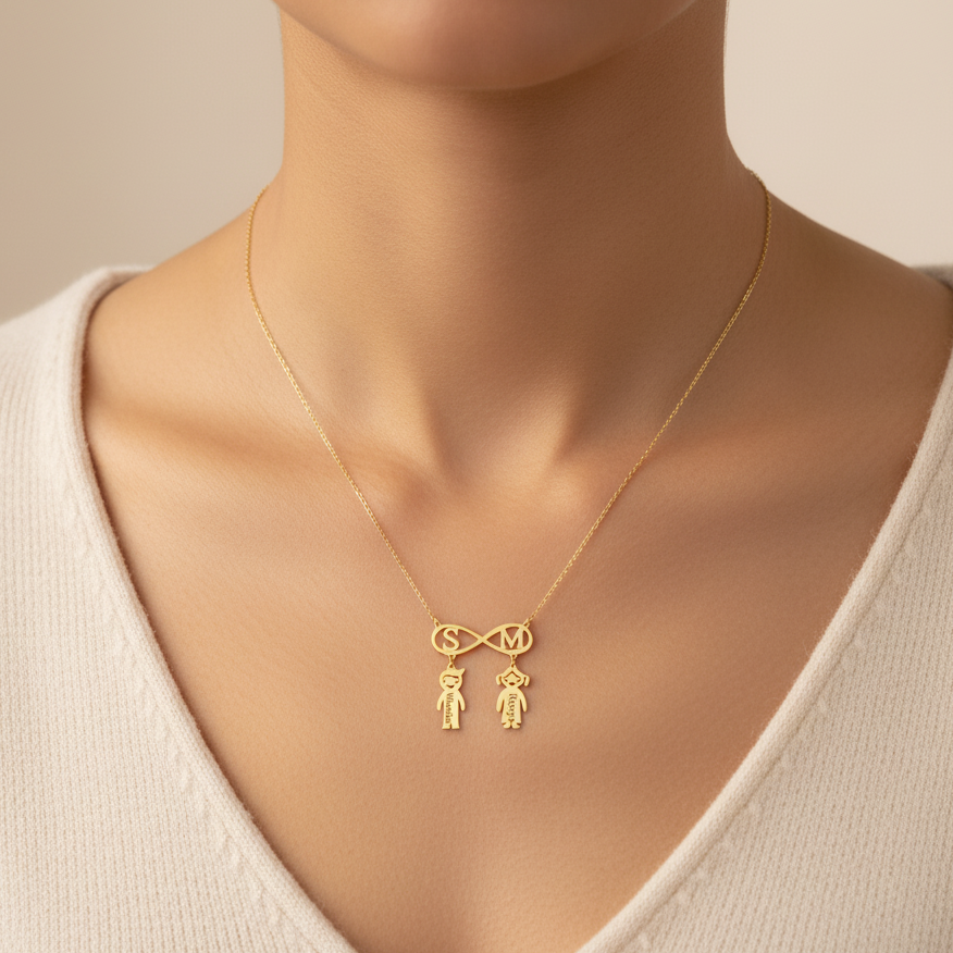 Infinity family necklace in 18k Gold