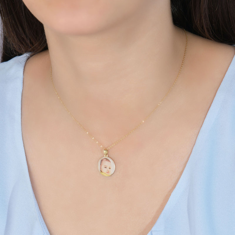 Collier Médaillon Personnalisé Avec Photo Couleur en Or 18K