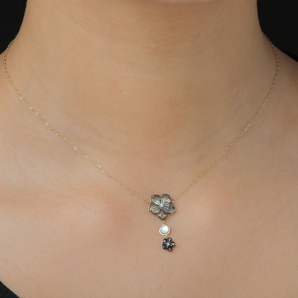Mystique Noire en Or 18K