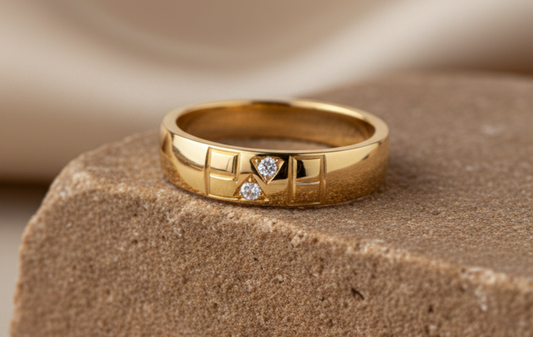Bague Cœur d'Océan : pourquoi on fond pour les bijoux qui mixent l'Or 18K et la couleur