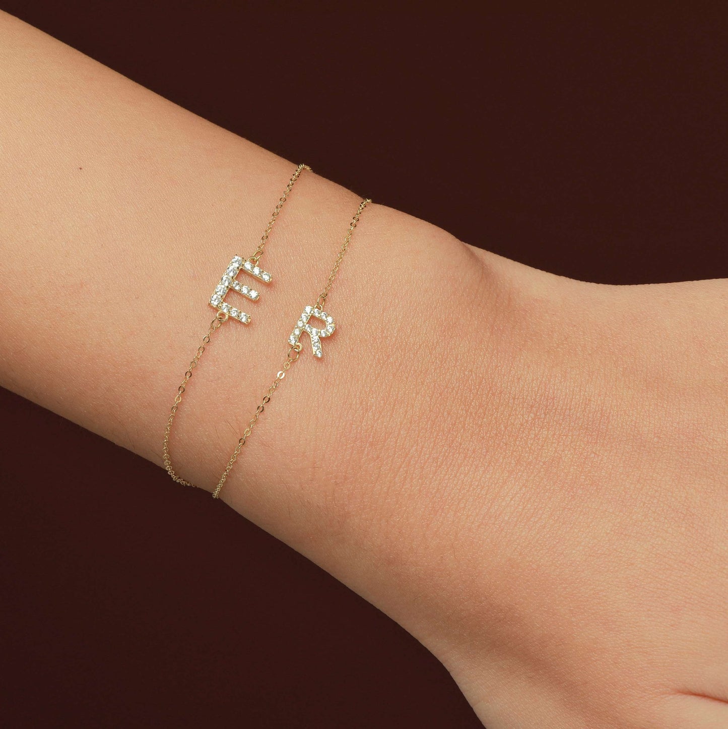 Bracelet Personnalisé avec Initial en Or 18K serti Diamant naturel