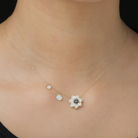 18K Gold Eclipse Flower
