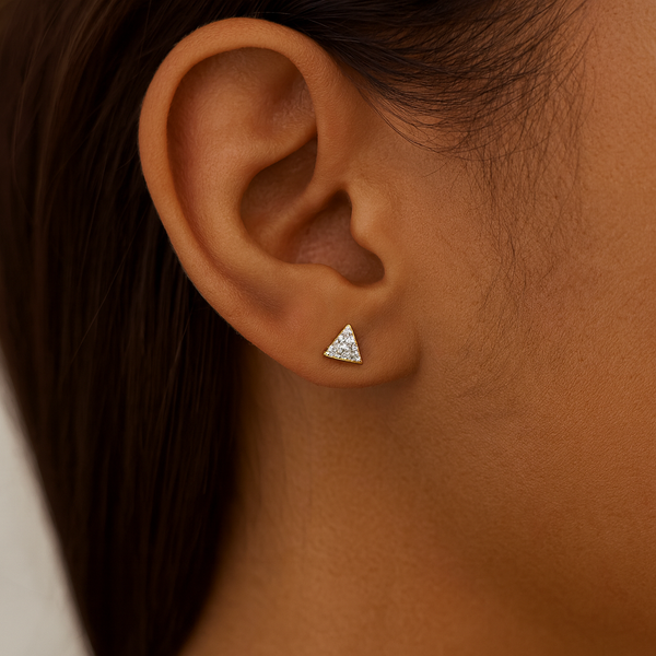 Pyramid Stud Buckle in 18K Gold - Secondary View