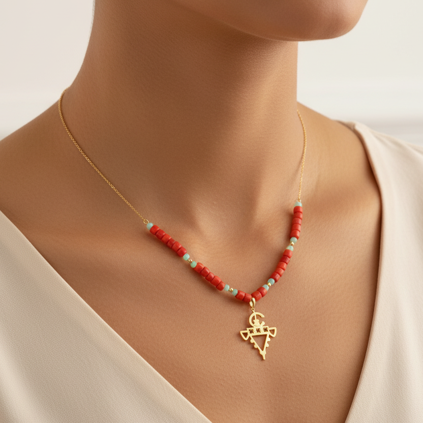 قلادة هاها من الذهب عيار 18 قيراطًا