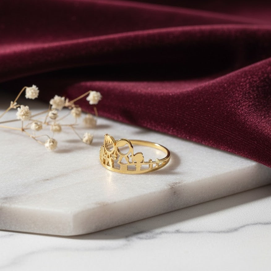 خاتم العائلة السعيدة من الذهب عيار 18 قيراطًا