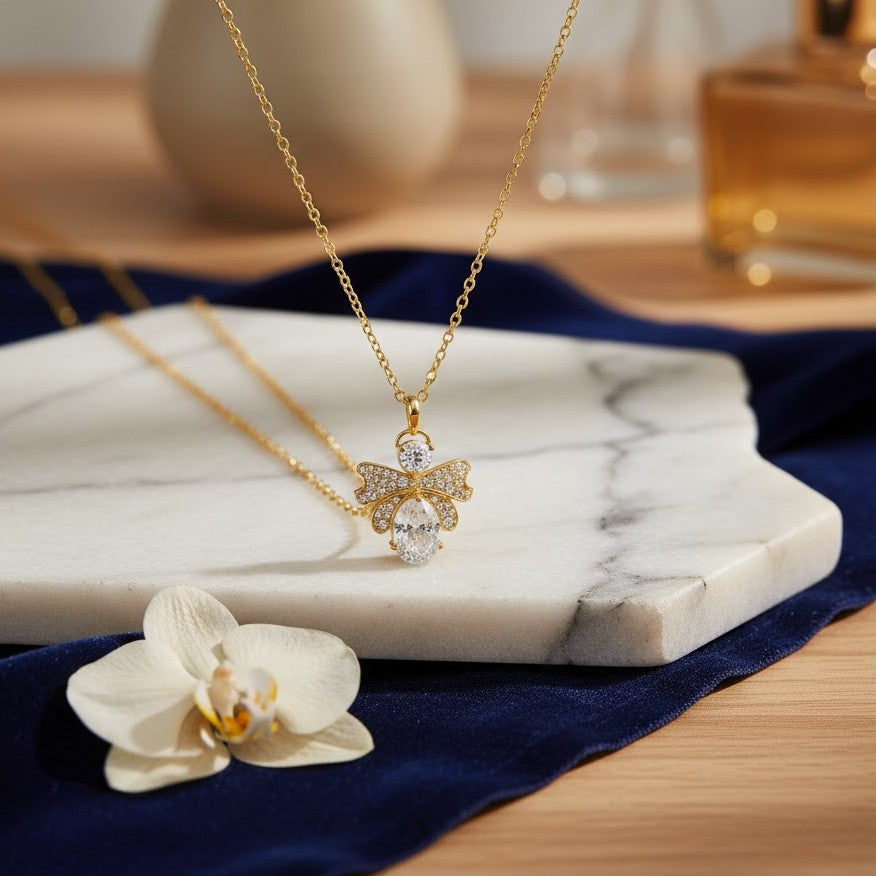 قلادة ميبيلا من الذهب عيار 18 قيراطًا