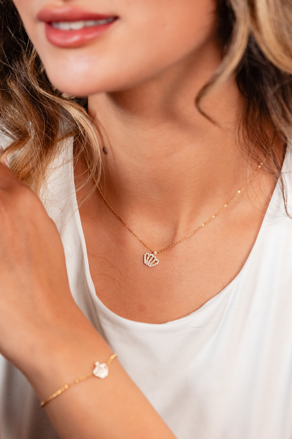 قلادة سحر ملكي من الذهب عيار 18 قيراطًا